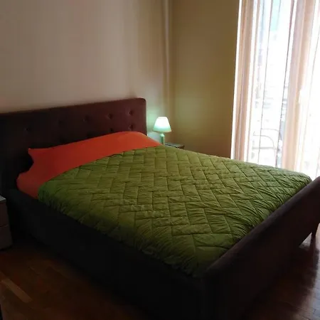 Apartment Happy House In *