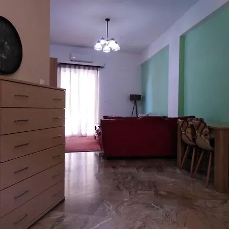 Happy House In *