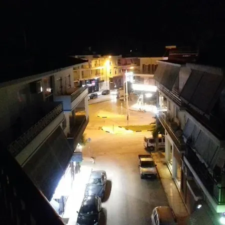 Happy House In Apartment