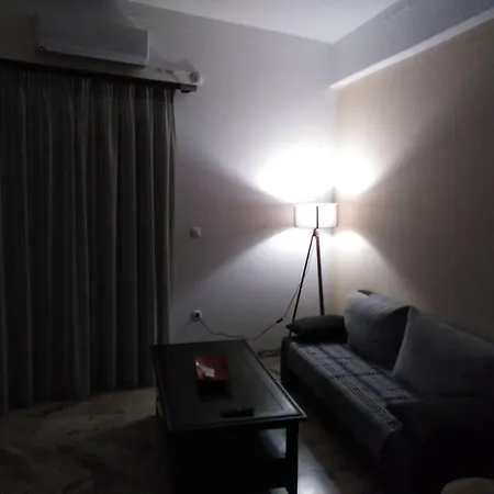 Апартаменты Happy House In *