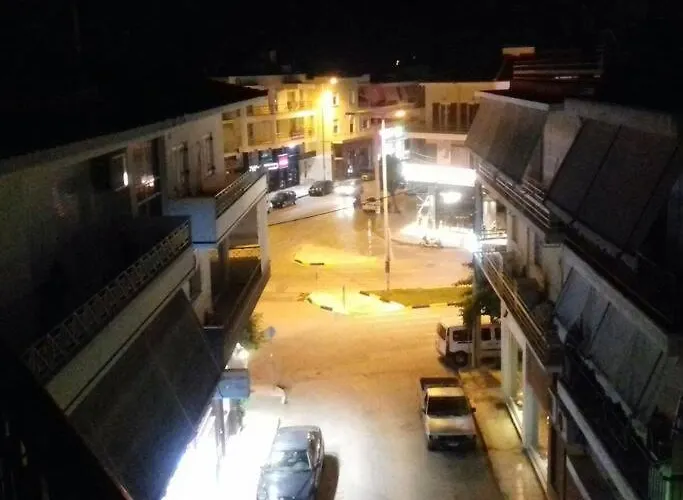 Happy House In Διαμέρισμα