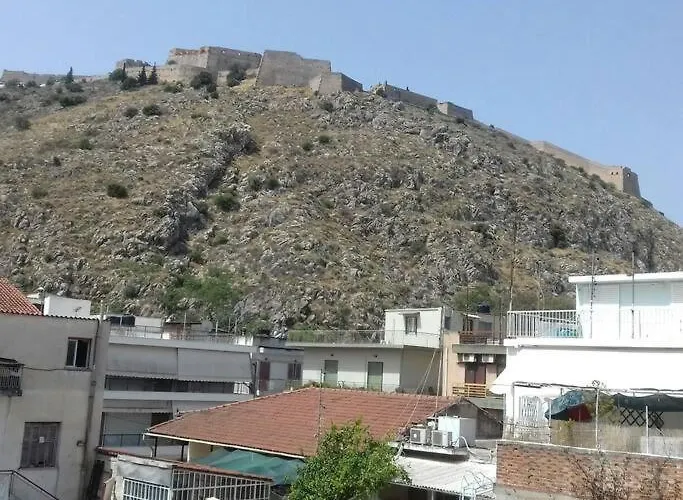 Happy House In Διαμέρισμα Ναύπλιο